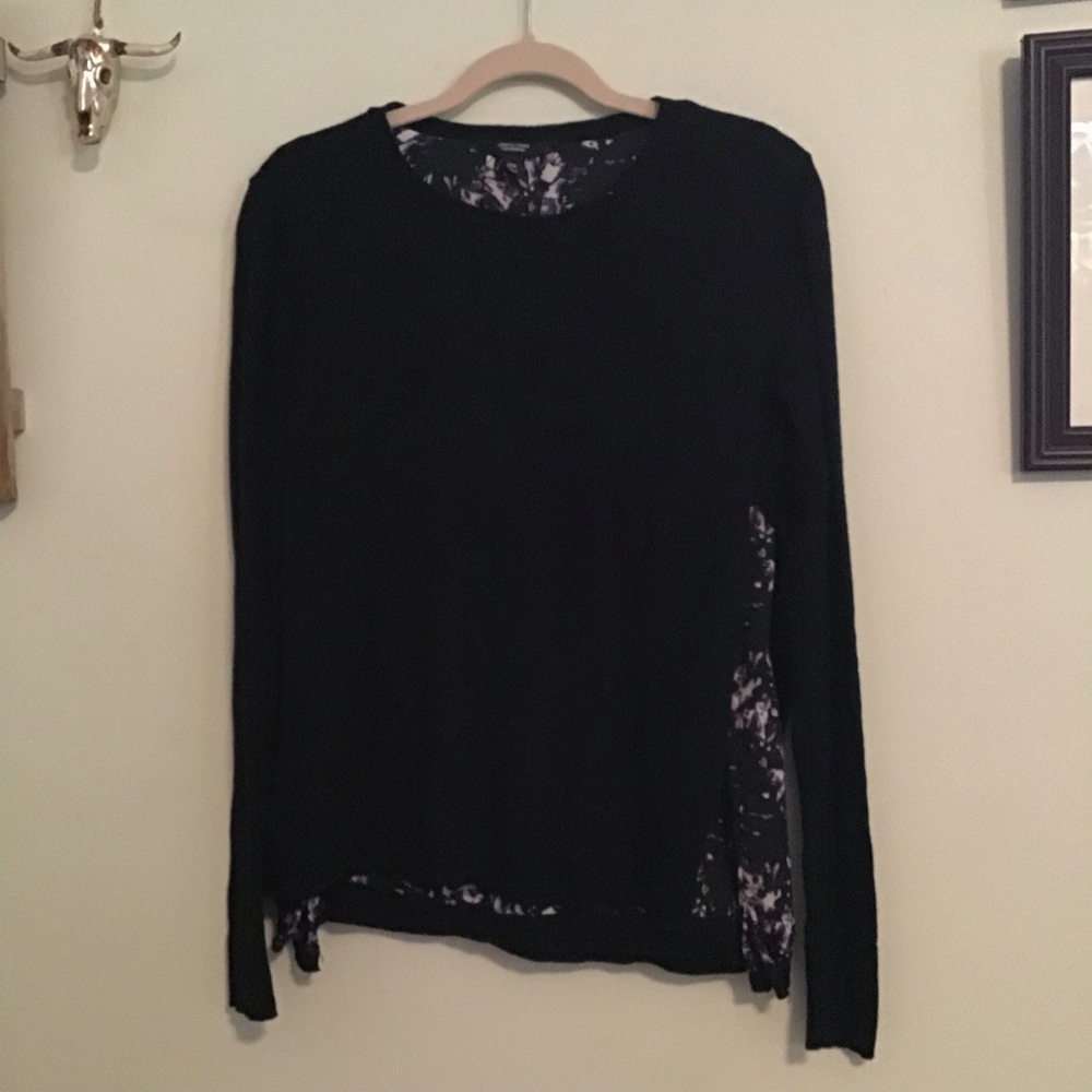Vera Wang sweater